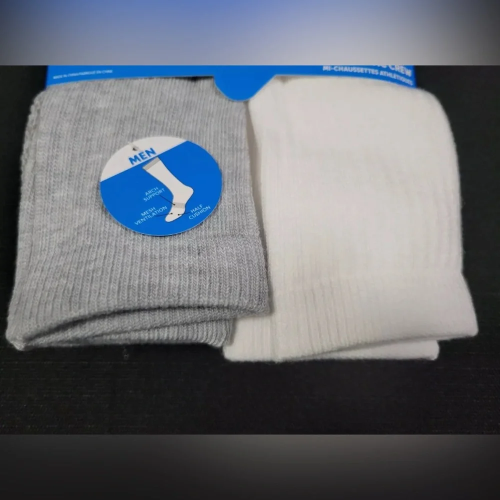 COLOMBIA athletic Cushioned crew socks  White/gray